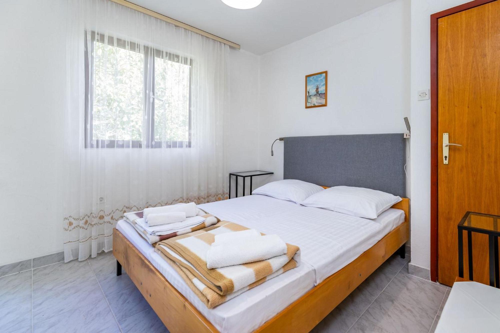 Apartments Janko Zarok 巴斯卡 外观 照片
